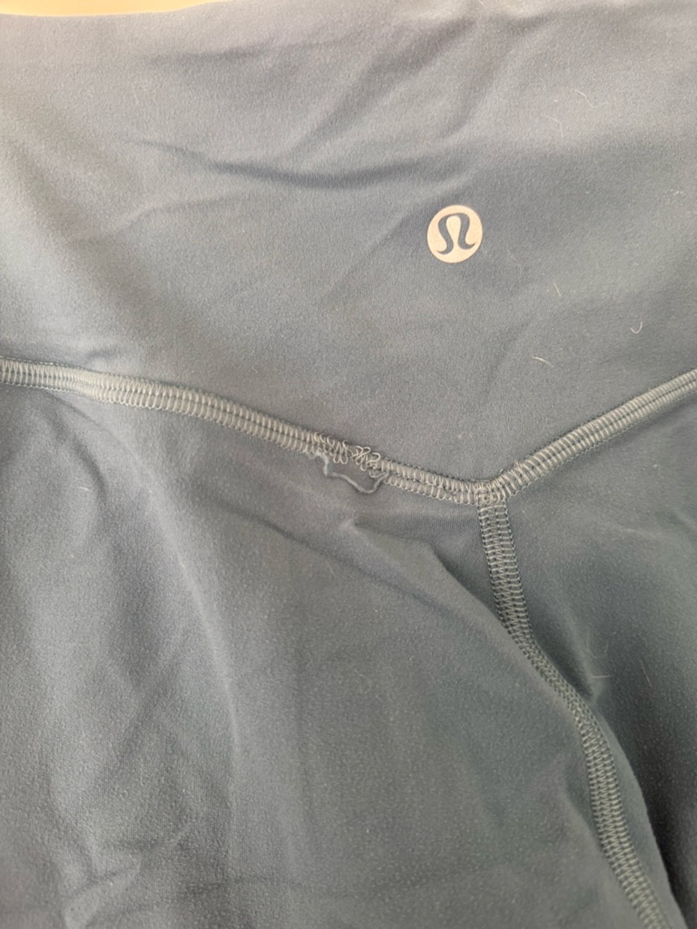Lululemon - Picture 4 of 5